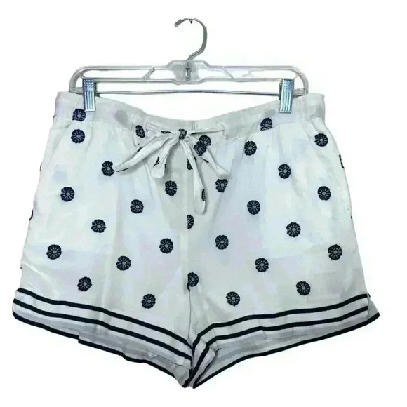Ann Taylor Pants - Ann Taylor Loft White Floral 100% Cotton Shorts Size Medium Navy Blue